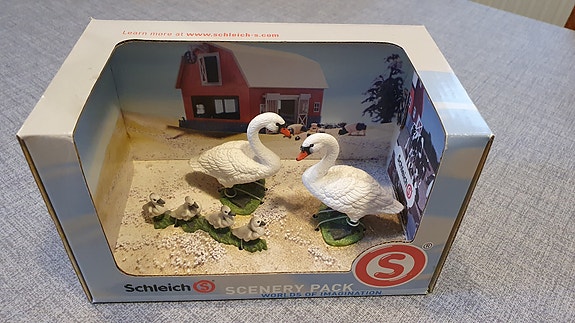 Product image 1 of 2