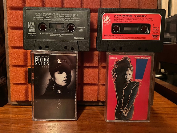 Product image 1 of 4