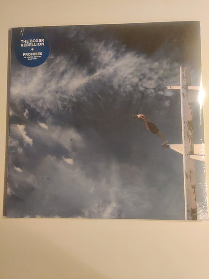 Product image 1 of 3