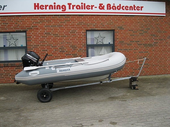 Aquaquick 320 SeaRover m/Mercury F9,9 hk MH 4-takt