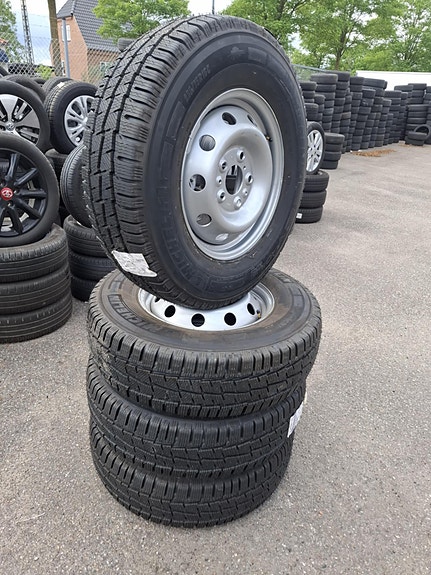 Product image 4 of 8