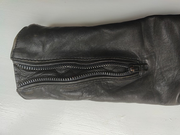 Product image 11 of 12