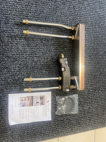 Product image 1 of 3