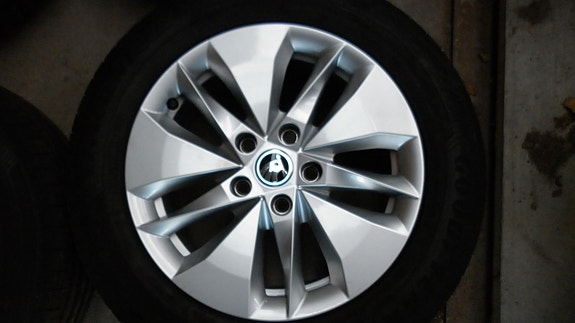 Product image 2 of 9