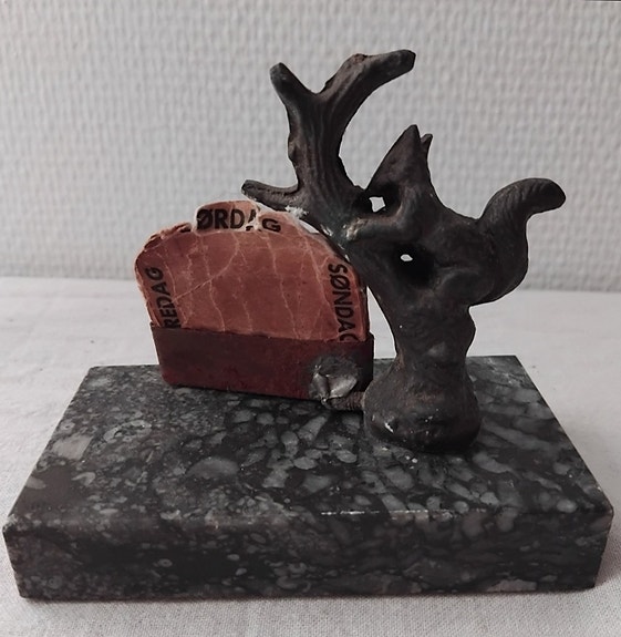 Product image 8 of 9