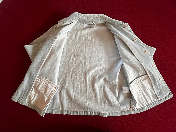 Product image 8 of 9