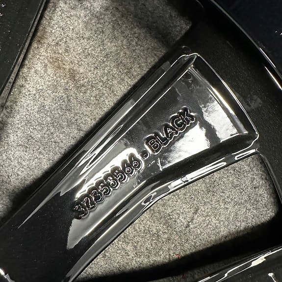 Product image 12 of 12