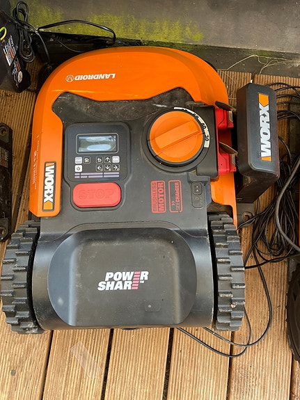 Product image 1 of 3