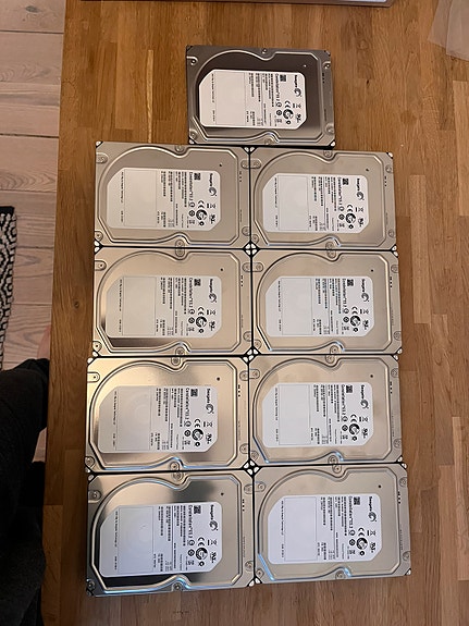 Product image 1 of 3