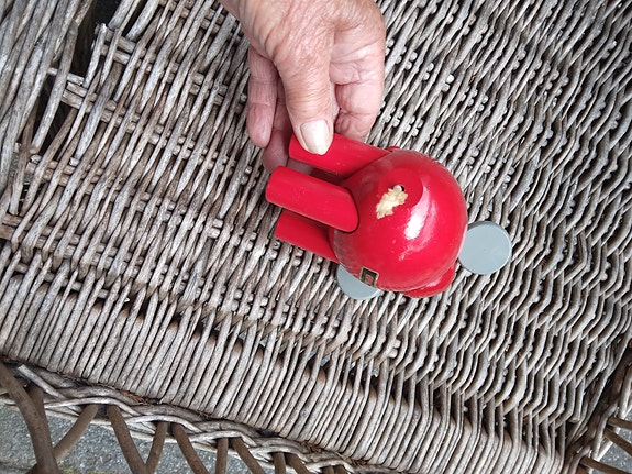 Product image 2 of 7