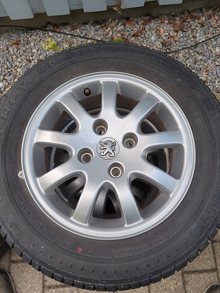 Product image 1 of 7