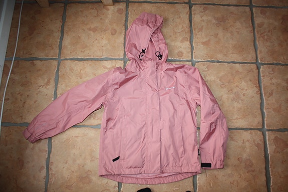 Product image 17 of 37