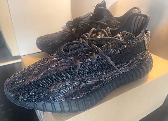 Product image 1 of 6