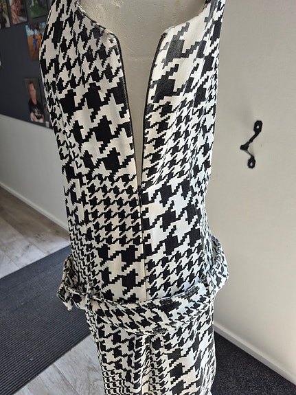 Product image 11 of 14