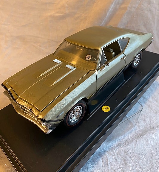 Product image 2 of 8