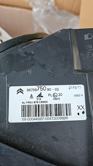 Product image 9 of 10