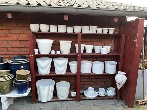 Product image 2 of 16