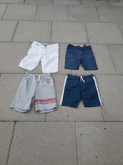 Product image 1 of 4