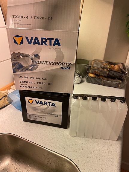 Product image 1 of 4