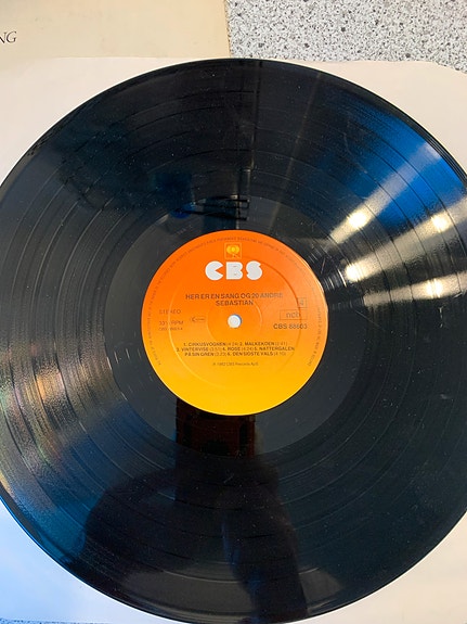 Product image 15 of 15