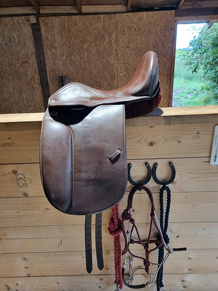 Product image 1 of 8