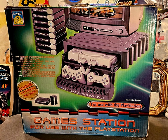 Product image 1 of 2