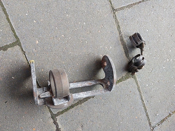 Product image 9 of 10