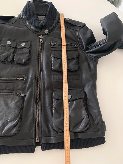 Product image 16 of 17