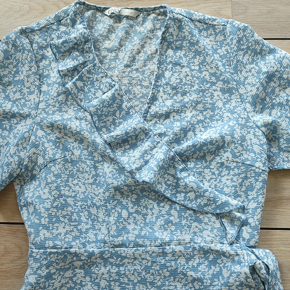 Product image 16 of 24