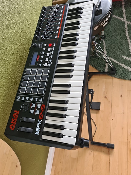 Product image 2 of 4