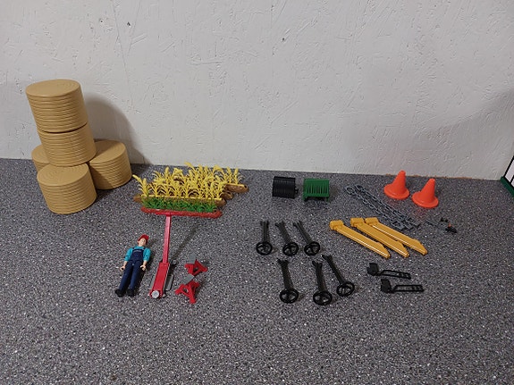 Product image 1 of 9