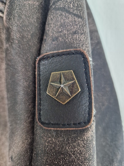 Product image 4 of 15