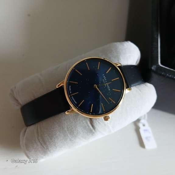 Product image 19 of 25