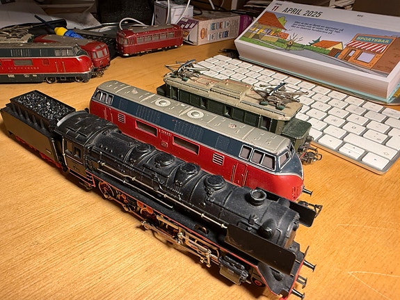 Product image 2 of 10