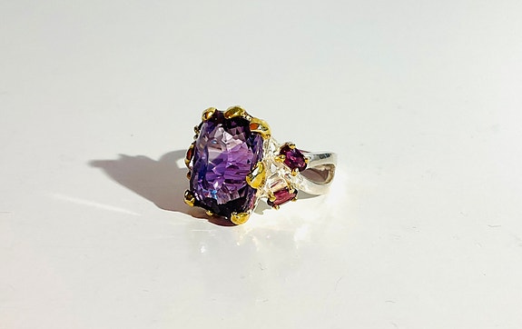 Product image 1 of 10