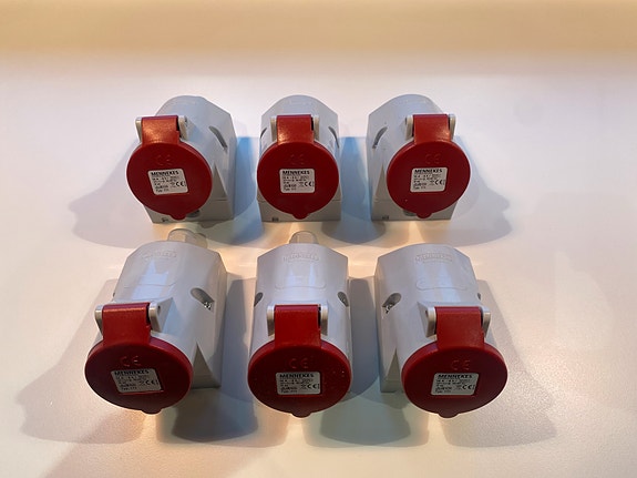 Product image 1 of 3