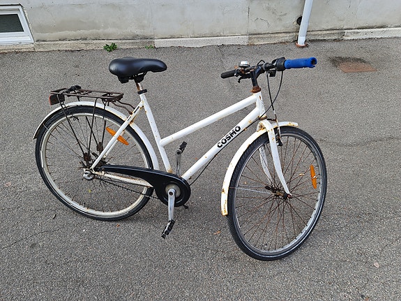 Product image 1 of 6