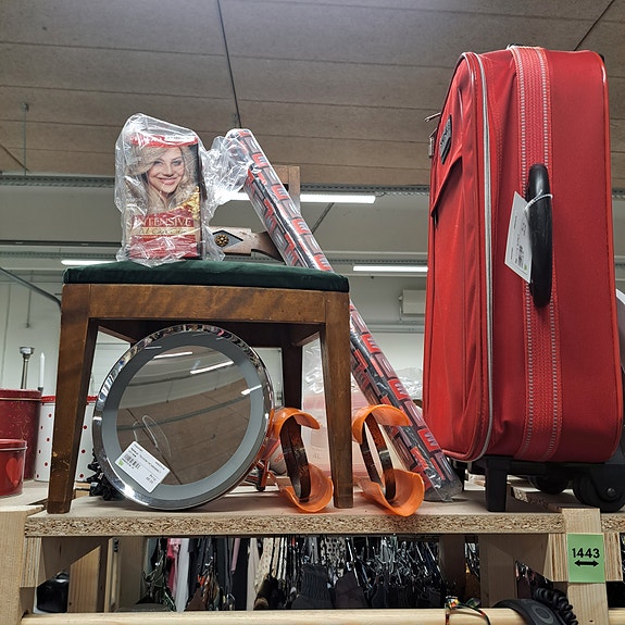 Product image 6 of 8