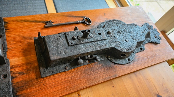 Product image 6 of 8