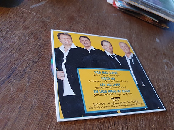 Product image 2 of 2