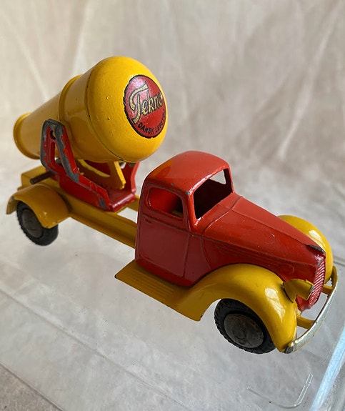 Product image 1 of 7