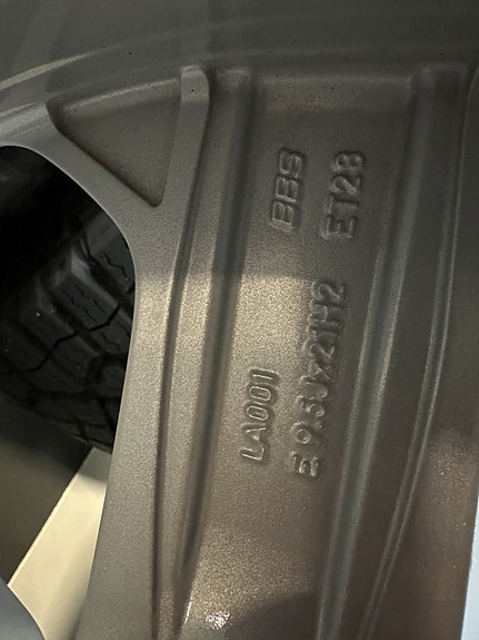 Product image 12 of 13