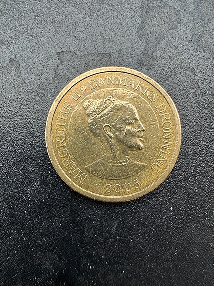 Product image 1 of 2