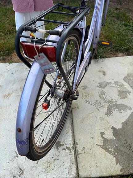 Product image 8 of 9