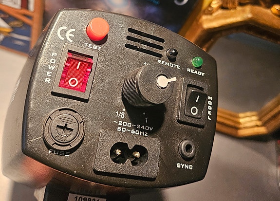 Product image 2 of 4