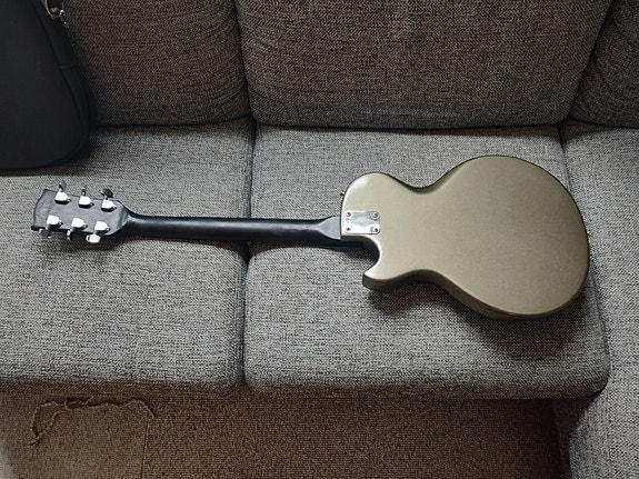 Product image 6 of 9