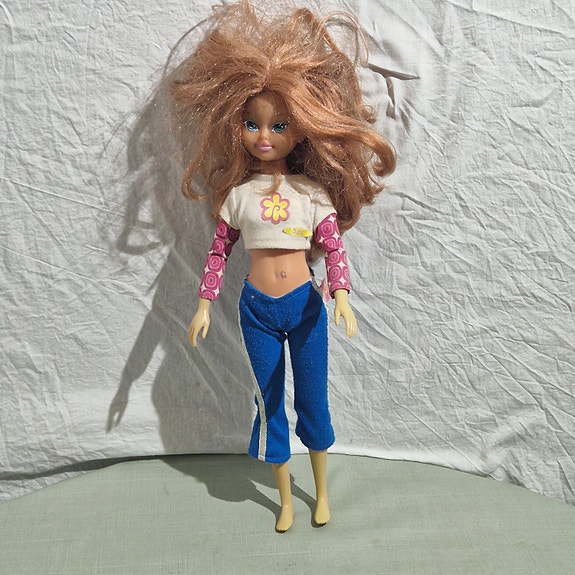 Product image 1 of 8