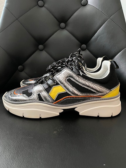 Product image 5 of 9