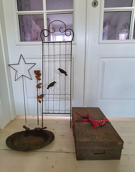 Product image 1 of 6