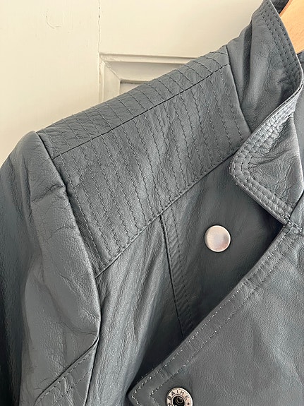 Product image 12 of 13